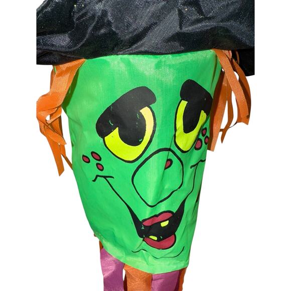 Vintage 90s‎ Halloween Motion Sound Windsock Witch 35" Old Hag Yard Flag Nylon - Picture 3 of 6